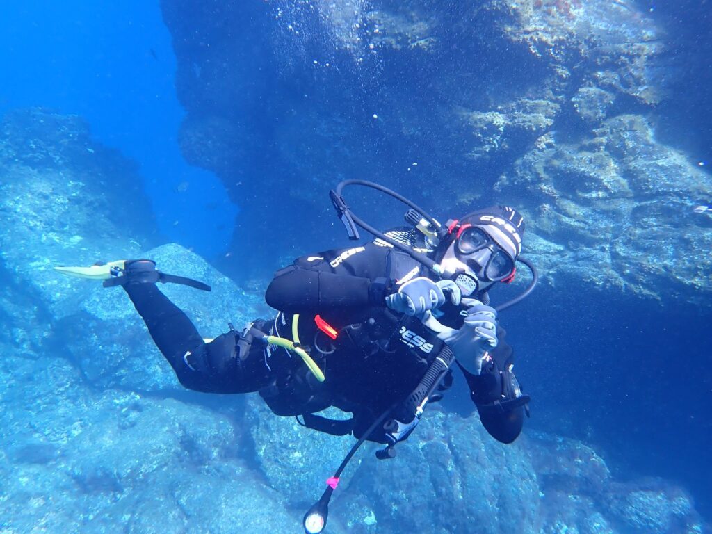 Los mejores destinos de buceo para principiantes en España