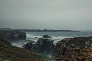 Bucear en Islas Cies y Ons: Atlantico gallego, bateas y vida fria