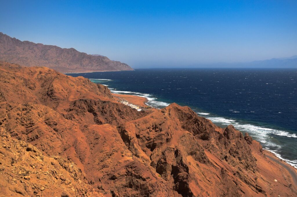 Bucear en Bucear en Dahab: Blue Hole, Canyon y ritmo beduino