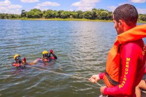 Primeros auxilios en buceo: protocolo ante emergencias